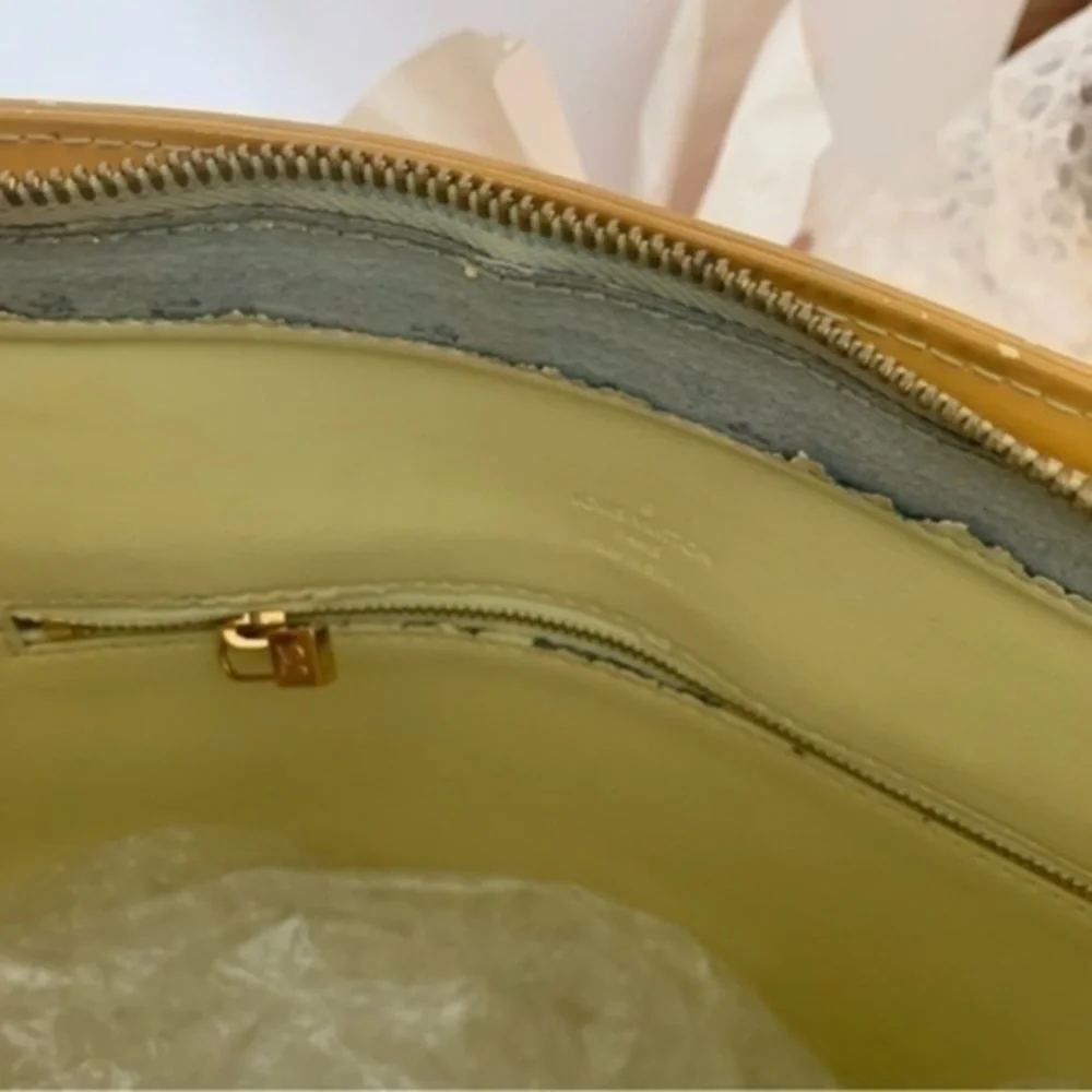 LOUIS VUITTON Houston Yellow Vernis Bag